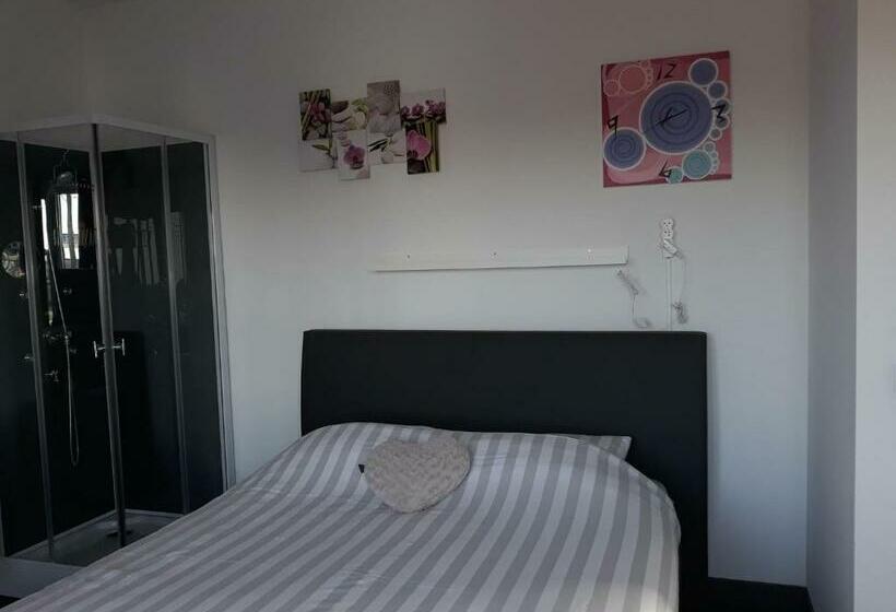 デラックスルーム, Villa Marco 176