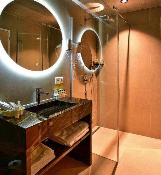 Номер Стандарт, City Hotel Glarnerland