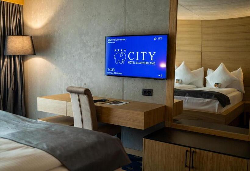 חדר משפחתי, City Hotel Glarnerland