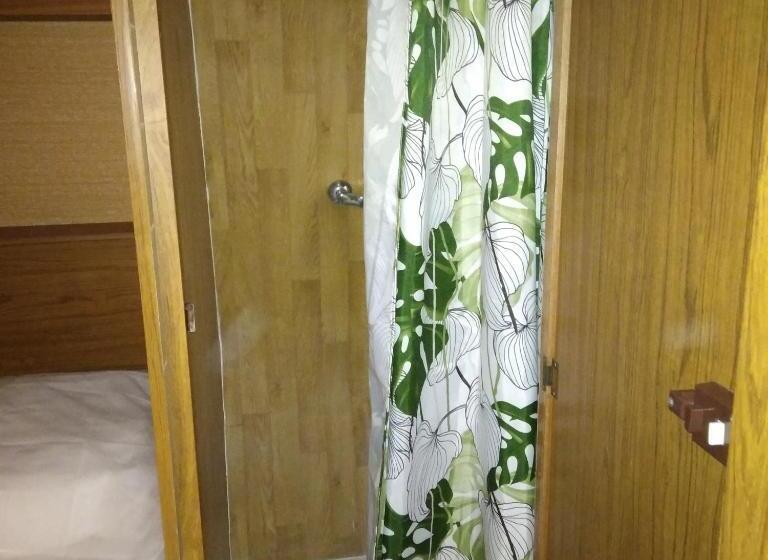 スタンダードルーム, Ferme Pedagogique Des Pennetieres