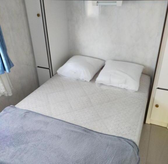 １ベッドルームハウス, Ferme Pedagogique Des Pennetieres