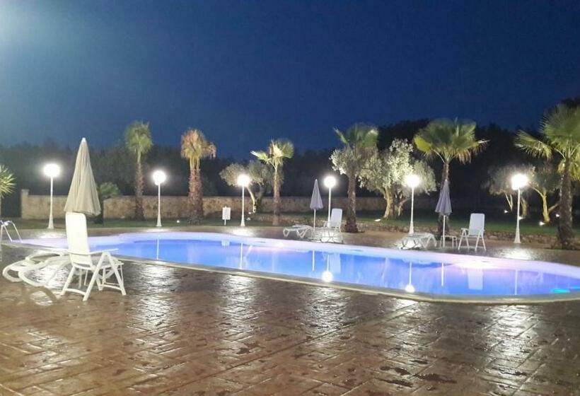 Номер Стандарт Индивидуальный, Feudo Delle Querce