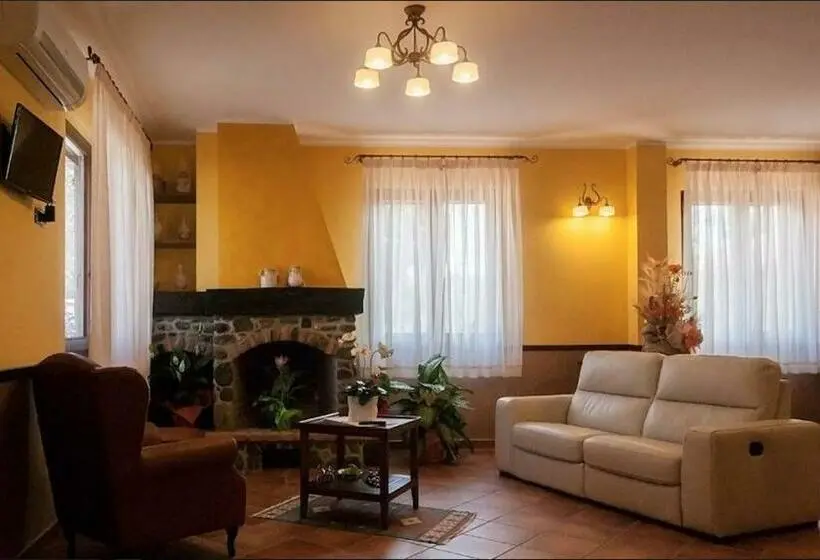 Chambre Quadruple Standard, Feudo Delle Querce
