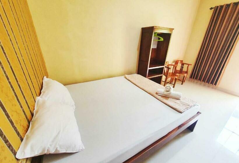 חדר סטנדרט, Graha Adi Karya Syariah Kartasura Redpartner