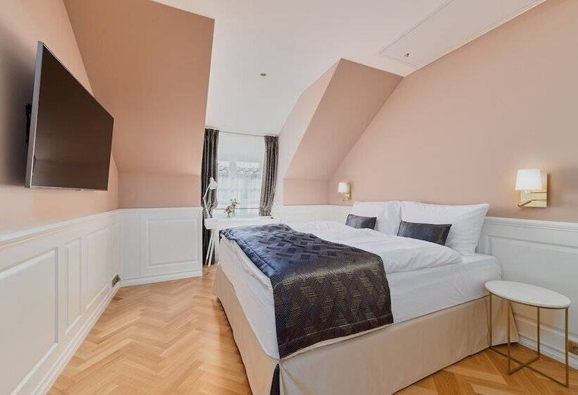 Номер Стандарт, & Restaurant Chateau Trnová