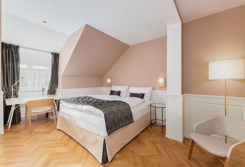 Номер Стандарт, & Restaurant Chateau Trnová