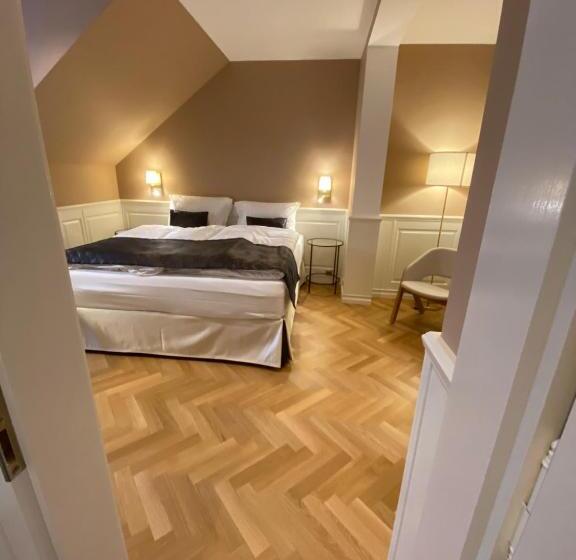 Номер Стандарт, & Restaurant Chateau Trnová