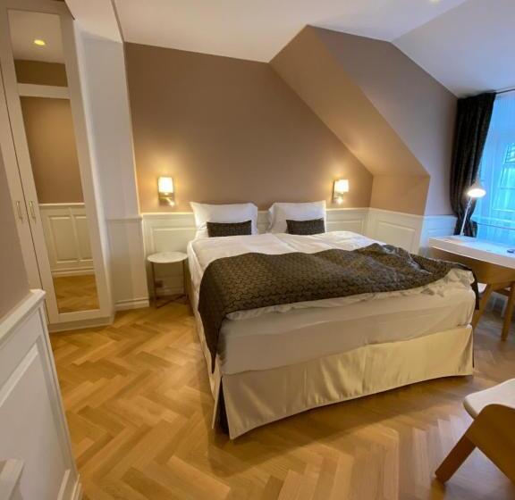 Номер Стандарт, & Restaurant Chateau Trnová