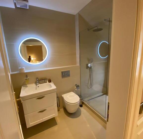 Номер Стандарт, & Restaurant Chateau Trnová