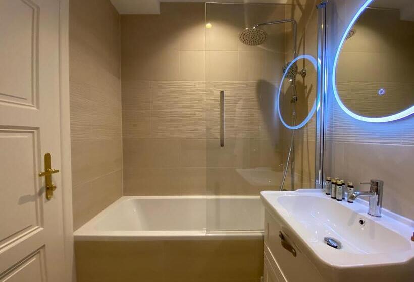 Номер Superior, & Restaurant Chateau Trnová