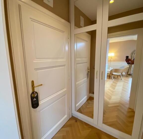 Номер Deluxe, & Restaurant Chateau Trnová