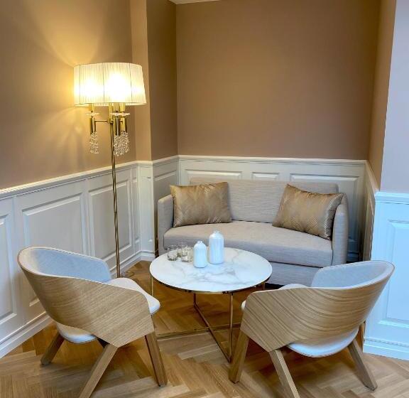 Номер Deluxe, & Restaurant Chateau Trnová