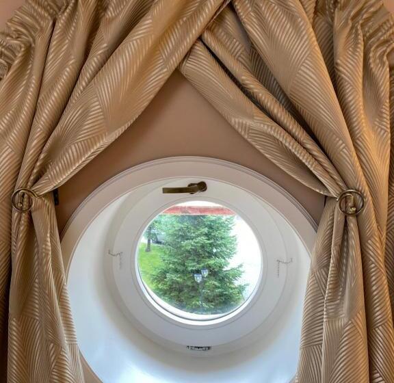 Номер Deluxe, & Restaurant Chateau Trnová