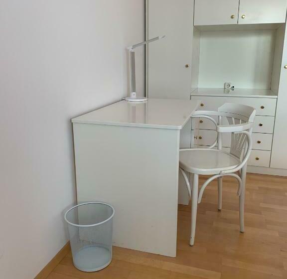 Номер Deluxe с Балконом, Aparthome L.i.n.z