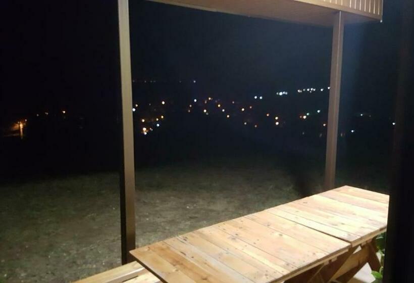 ガーデンビューの1ベッドルームビラ, Malavi Guest House Krasen! Comfort&clean!