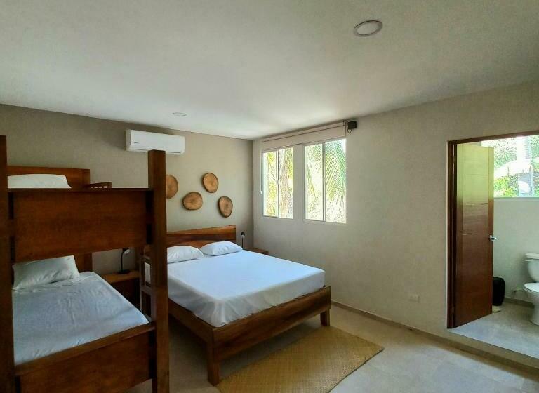 غرفة عائلية, Casaola Mizata