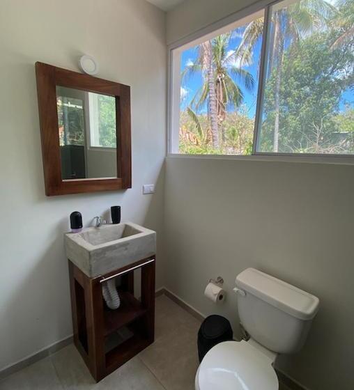 سرير فى غرفة مشتركه, Casaola Mizata