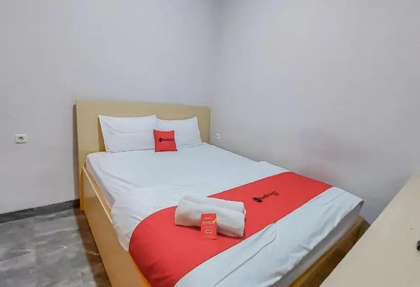 スタンダードルーム, Reddoorz At Cempaka Guesthouse Tarakan