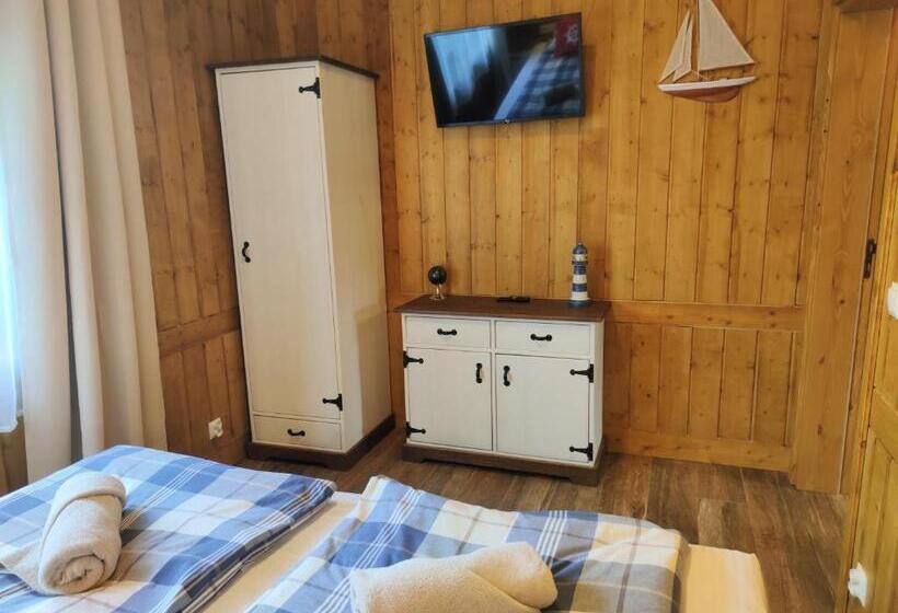 בקתת סופריור בת חדר 1, Ostoja Dwa Jeziora