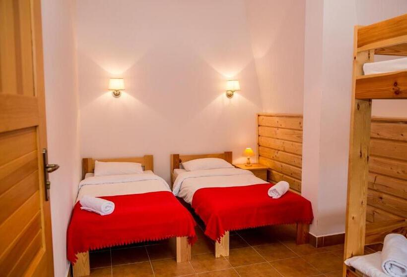 חדר סטנדרט לארבעה, Kurpiowska Kraina