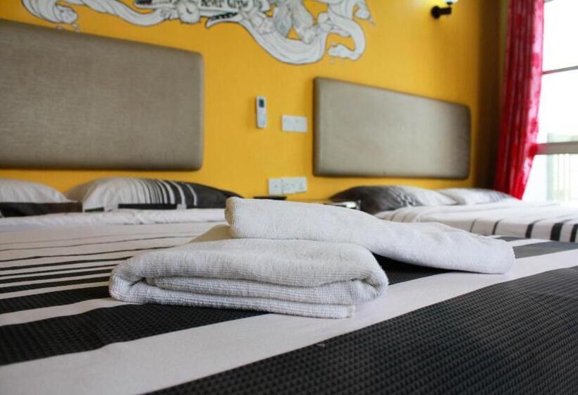 اتاق لوکس خانوادگی, Angsana