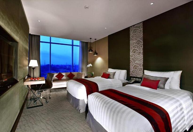 Номер Deluxe, Aston Priority Simatupang Hotel And Conference Center