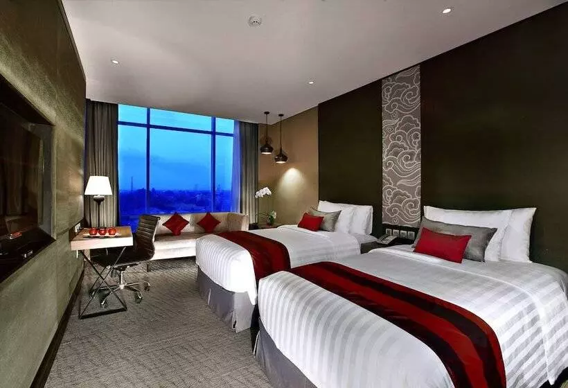 デラックスルーム, Aston Priority Simatupang Hotel And Conference Center