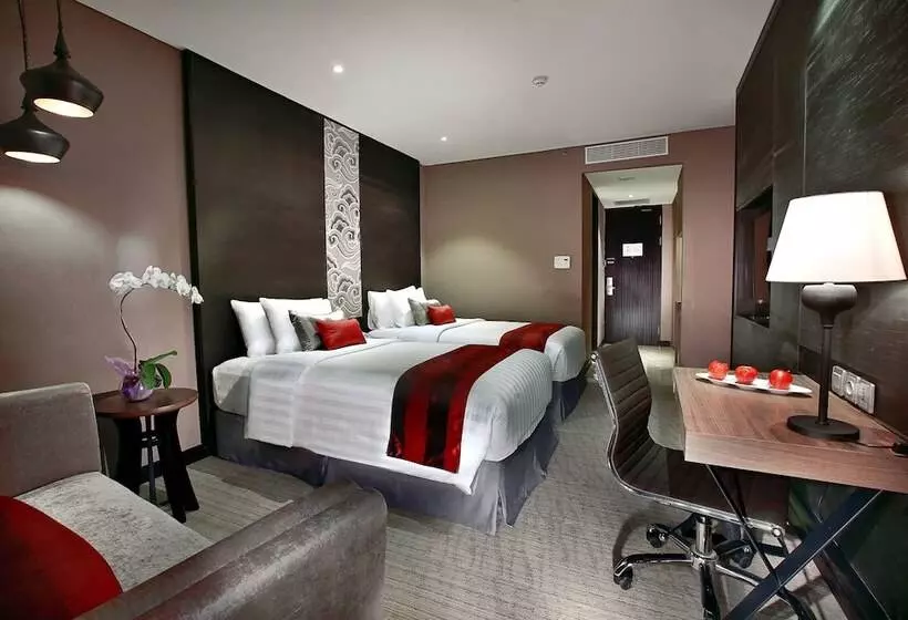 デラックスルーム, Aston Priority Simatupang Hotel And Conference Center