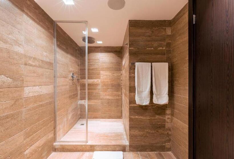 جناح سوبيريور, Exe Oriental Panamá