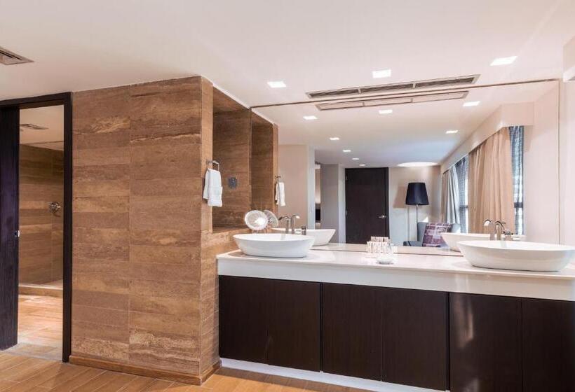 جناح سوبيريور, Exe Oriental Panamá