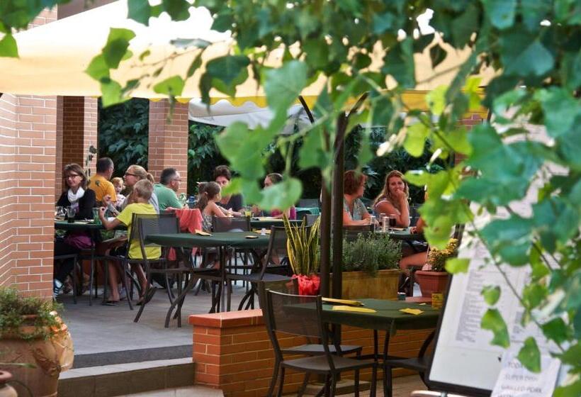 Апартаменты 1 Спальня с Балконом, Ghiacci Vecchi Residence