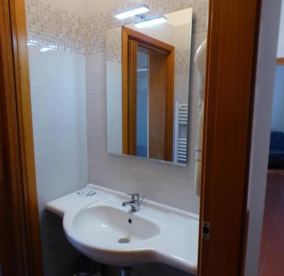 Апартаменты 2 спальни Вид на Сад, Ghiacci Vecchi Residence