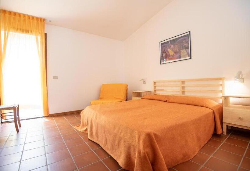 Апартаменты 1 Спальня Вид на Бассейн, Ghiacci Vecchi Residence