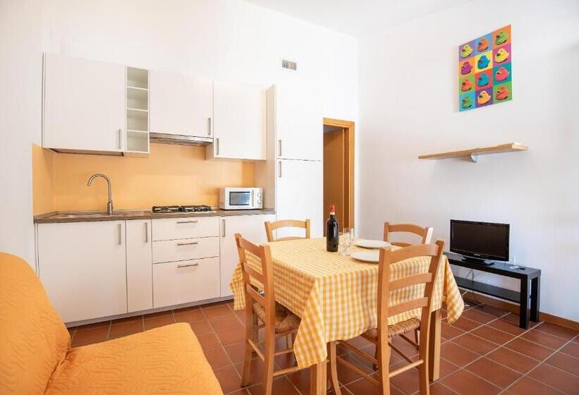 Апартаменты 1 Спальня Вид на Бассейн, Ghiacci Vecchi Residence