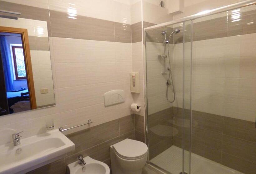 Студия Стандарт, Ghiacci Vecchi Residence