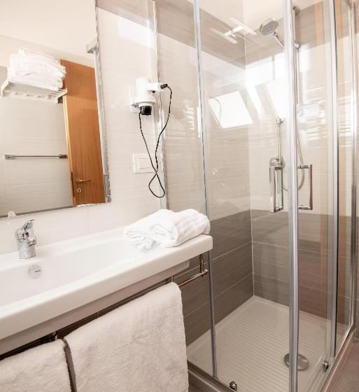آپارتمان 1 خوابه اینتریور, Ghiacci Vecchi Residence