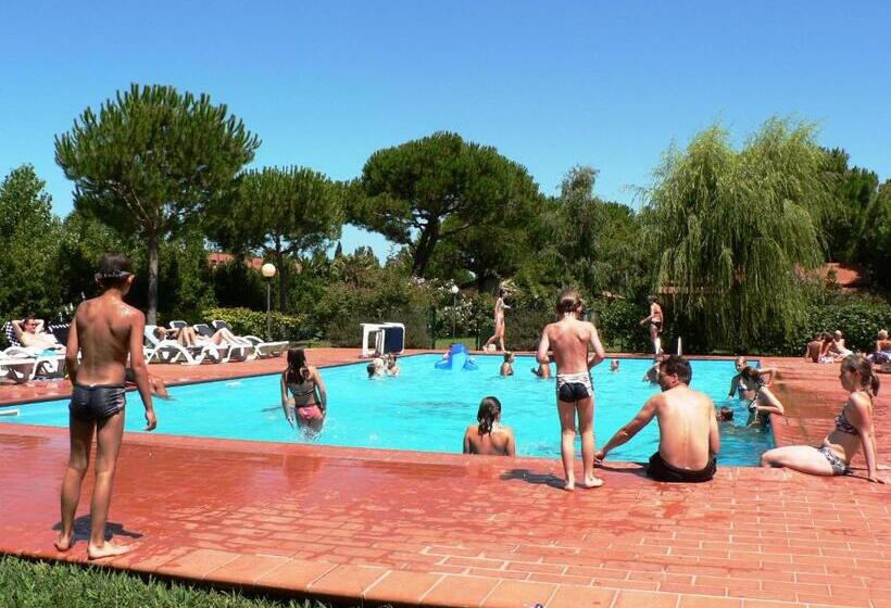 Апартаменты 2 спальни Вид на Сад, Ghiacci Vecchi Residence