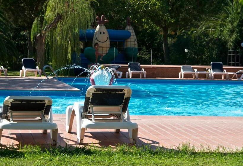 Апартаменты 2 спальни Вид на Сад, Ghiacci Vecchi Residence