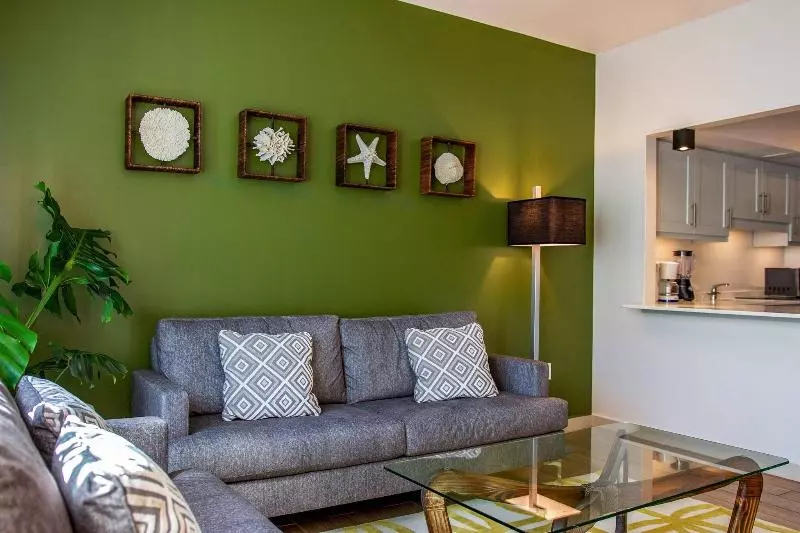 اتاق اجرایی با تخت بزرگ, Marriott Portauprince
