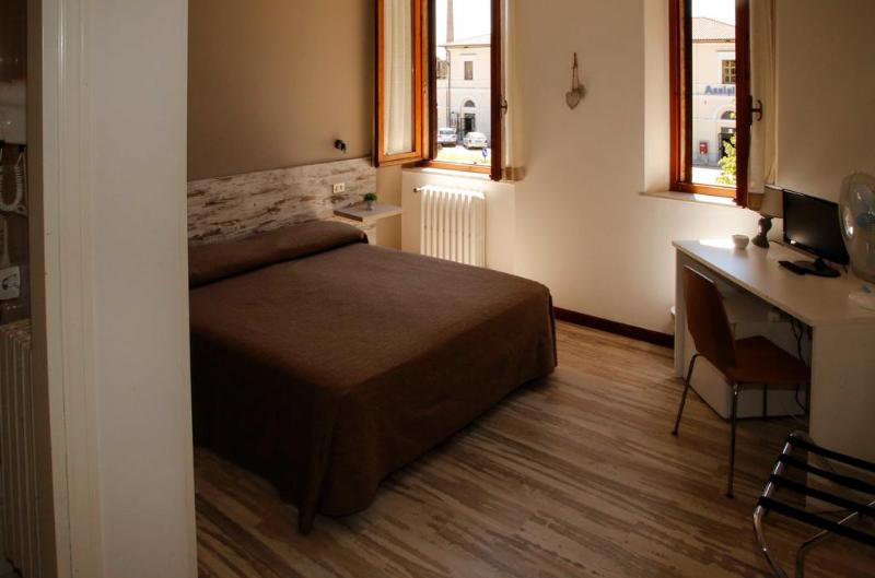 חדר סופריור, Mom Assisi