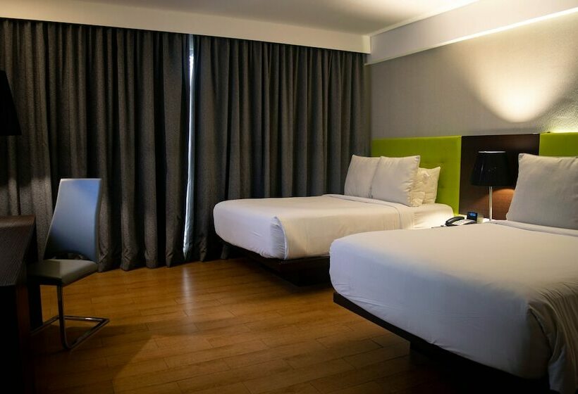 Номер Deluxe, Exe Oriental Panamá
