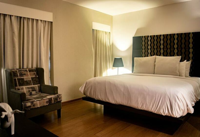 جناح, Exe Oriental Panamá