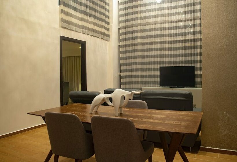 جناح, Exe Oriental Panamá