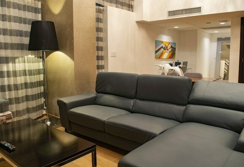 جناح, Exe Oriental Panamá