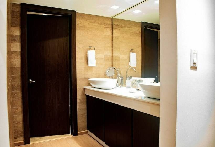 جناح جونيور, Exe Oriental Panamá