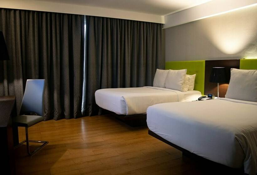 Номер Deluxe, Exe Oriental Panamá