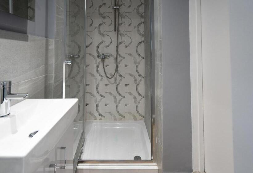 经济房, Ormonde House