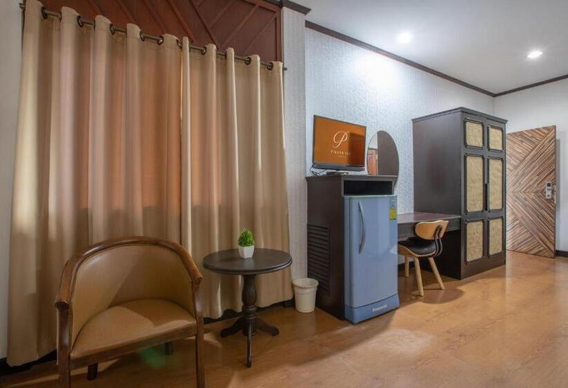 디럭스 룸, Pimanninn