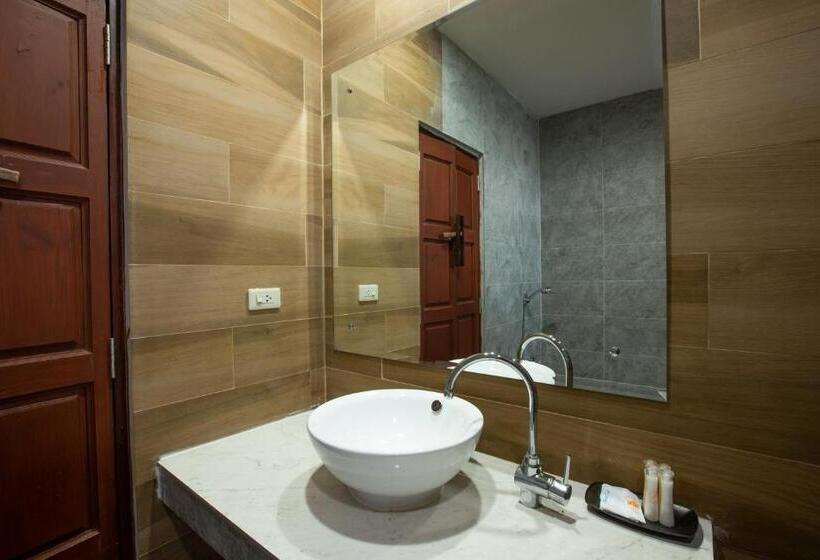 스탠다드 룸, Pimanninn