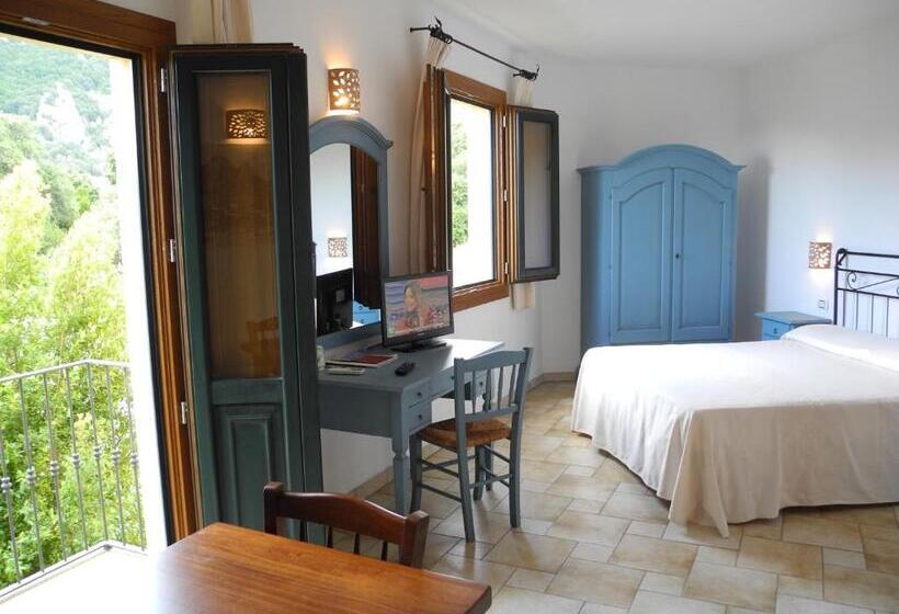 غرفة قياسية, San Pantaleo